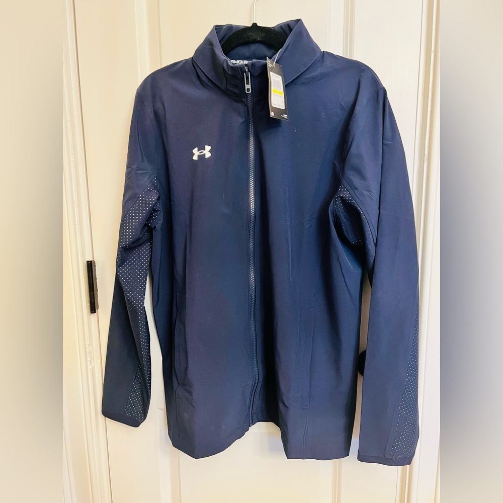 Under Armour Men’s Squad 3.0 full zip jacket with hood.